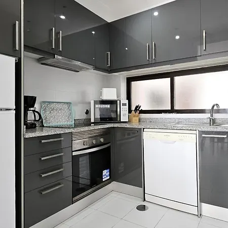 Albufeira, Blue Wave Retreat 65 * 알부페이라