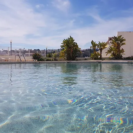 Albufeira, Blue Wave Retreat 65 아파트 *