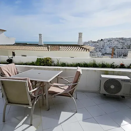 아파트 Albufeira, Blue Wave Retreat 65 알부페이라